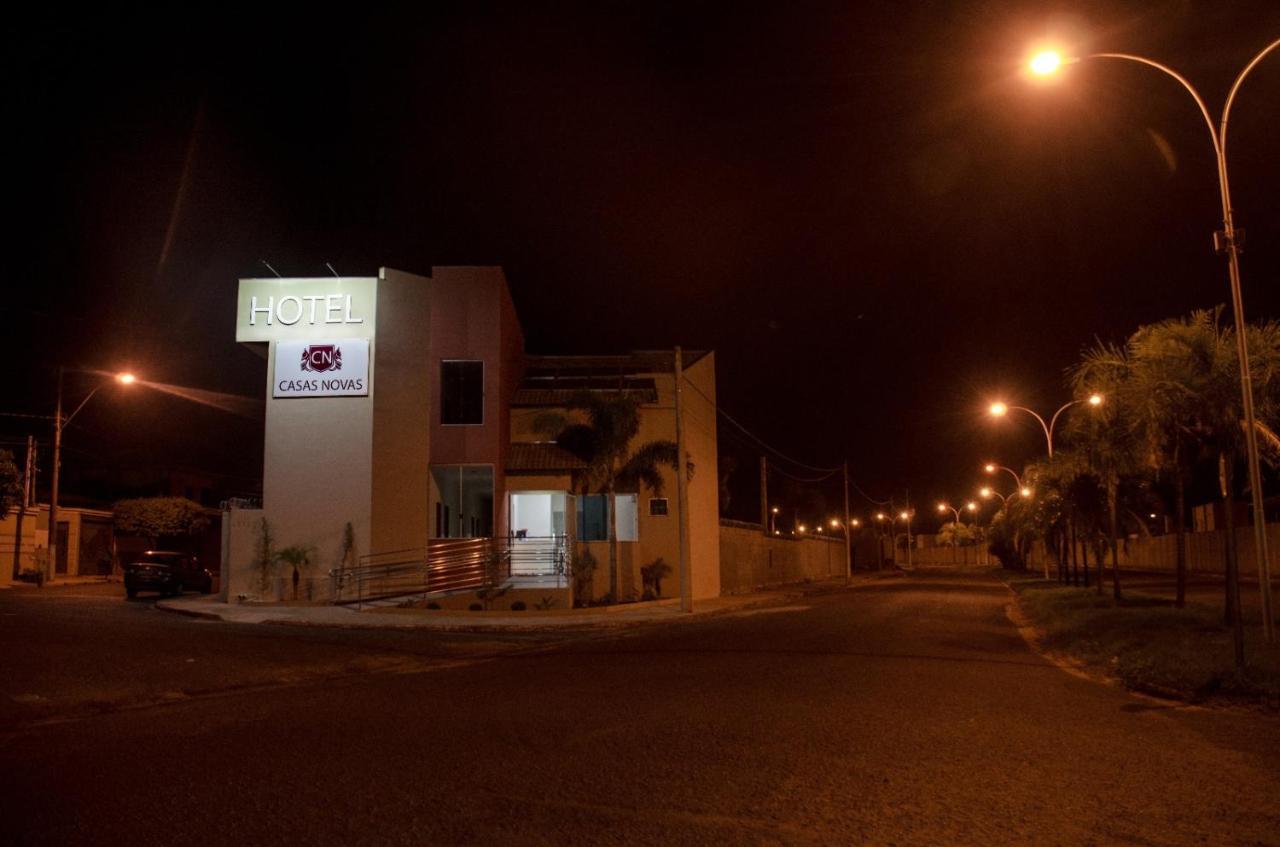 Casas Novas Hotel Penápolis Esterno foto